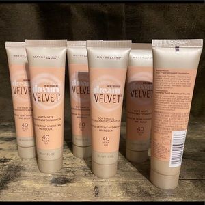 Maybelline Dream Velvet Soft-Matt Foundation